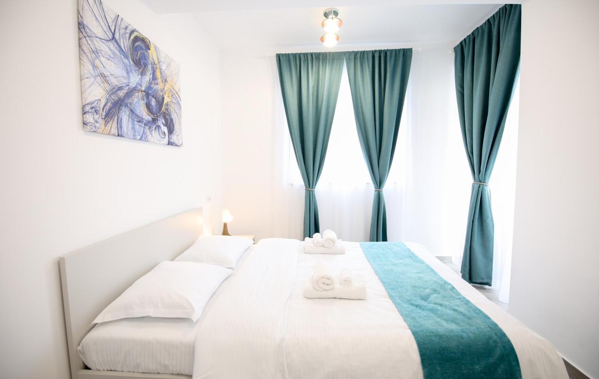 Vitan Central Oasis ---Free Secured Private Parking---Self Check-In-- Bucharest Exterior photo